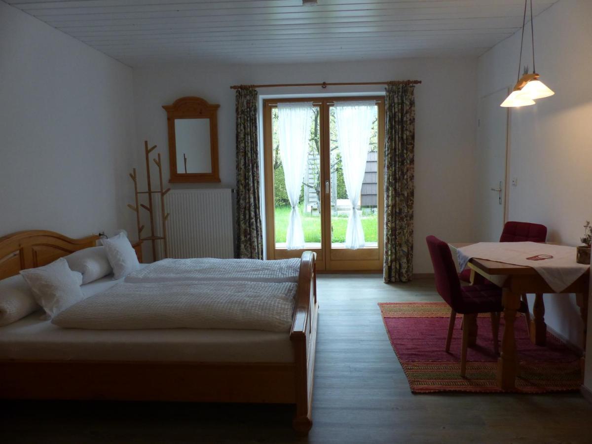 Gaestehaus Doering Mittenwald Exterior photo