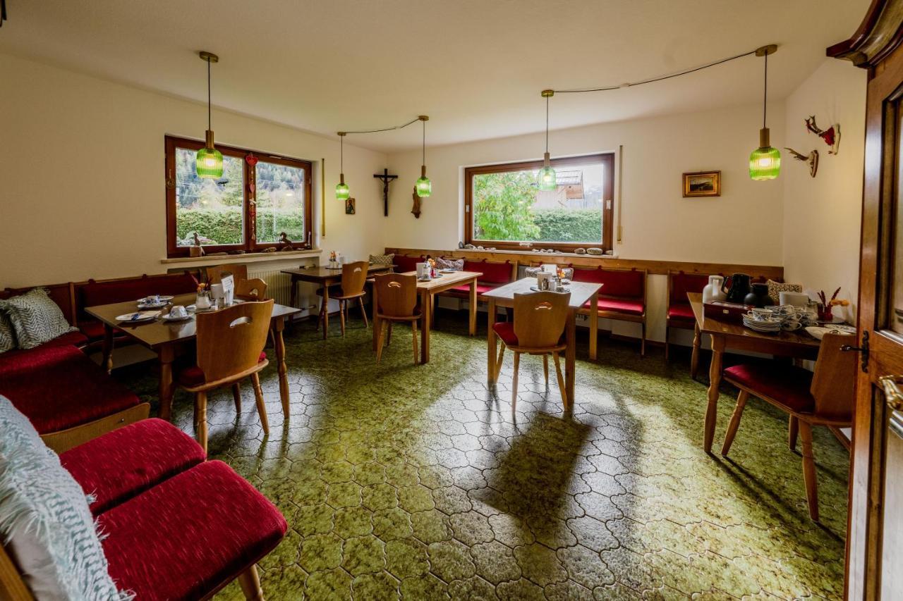 Gaestehaus Doering Mittenwald Exterior photo